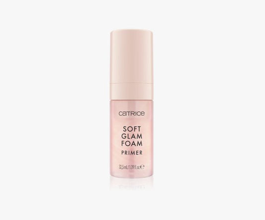Prebase Espumosa Catrice Soft Glam 010 Beyond The Cloud 32.5ml