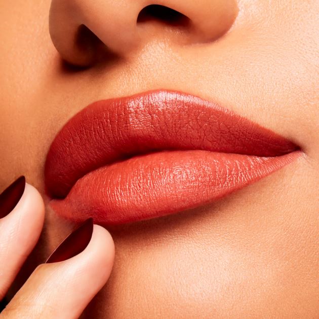 MAC Powder Kiss Velvet Blur Rouge à lèvres fin Marrakesh-Mere 2g